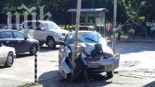 Шофьор атакува пешеходна пътека в София, като по чудо няма жертви (снимка)