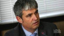 Лидерът на КНСБ: Орешарски да се отчете пред НС и тогава да подаде оставка