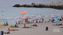 Офицерският плаж във Варна отново е затворен за къпане