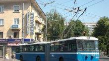 Тролейбусните жици падат при първия мокър сняг в Пловдив