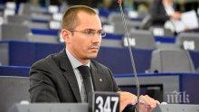 Ангел Джамбазки: Партията на Корман Исмаилов може скоро да напусне реформаторите