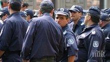 Полицаи, пожарникари, надзиратели и офицери блокират София в събота