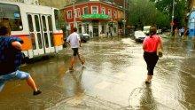 Евакуираха хора и животни в Поповско заради наводнение