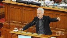 Сидеров: Ксавие Лапер дьо Кабан трябва да бъде изгонен от България
