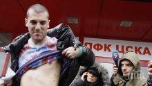 Стефан Николич показа белезите от зверския ритник на Моци