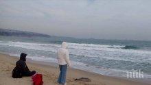 Трагедия! Откриха в морето трупа на 14-годишното момче, издирвано в Бургас