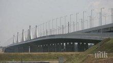 Преминаването през ГКПП Дунав мост Русе е затруднено заради ремонт