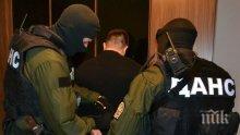 Наркотици в основата на арестите в Първомай и Асеновград?