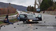 Жестока трагедия в Попово! Шофьор без книжка се уби и рани 5 деца
