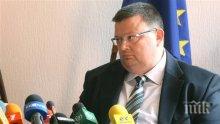 Цацаров очаква и конструктивни, и популистки предложения за промени в Конституцията 