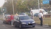 Верижна катастрофа в Бургас! Четири коли се нанизаха до пешеходна пътека