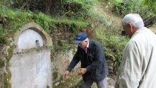 В кърджалийското село Каменарци срязаха тръбите за водата, плашат активисти на ГЕРБ 