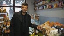 Тодор Славков показа в клип как "дивият капитализъм" стопи покупателната способност на българите (видео)