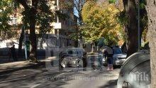 Младежи забиха колата си в патрулка в Пловдив, ранен е полицай