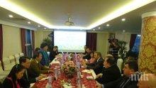 Виетнамци искат съвместни предприятия за производство на млечни продукти и коприна в България