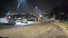 Тежка катастрофа край Варна! "Голф" се разби на мокрия асфалт (снимки)