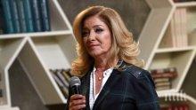Катето Евро и Марта Вачкова изпитват плеймейтки
