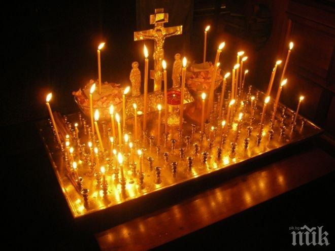 Селяни събират пари за възстановяване на стогодишна черква