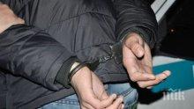 ИЗВЪНРЕДНО В ПИК! МВР закопча ало-измамници, докато взимат 7100 лева от жертвата си