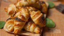 Кифлички със сметана