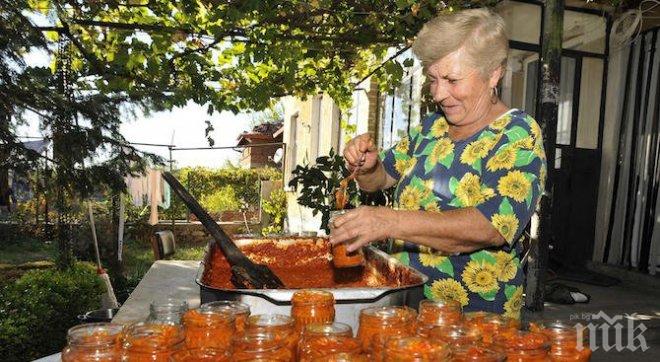 Зимнината на баба двойно по-евтина от купешките