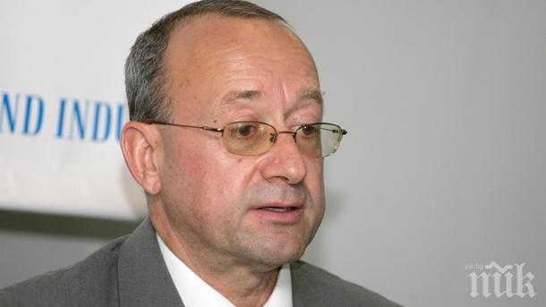 ДАЛАВЕРА! Цветан Симеонов от БТПП прибира по 2000 евро за делегация