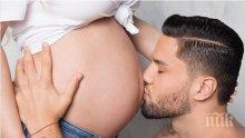 Ето го коремчето на Деси Слава