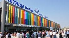 СИЛЕН ВЯТЪР! Летището във Варна работи, пристанището е затворено за маневри