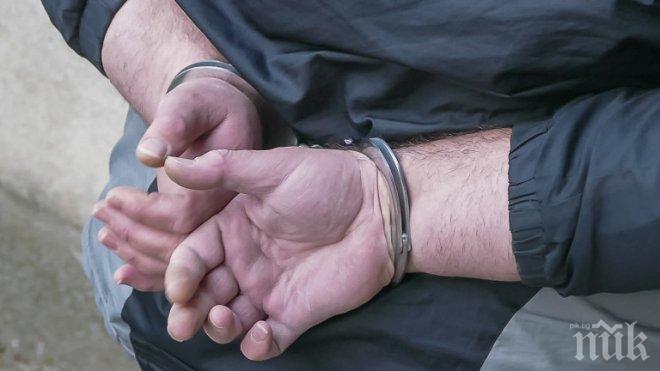 Оставиха в ареста рецидивист, блудствал с 12-годишно момиче