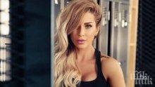 Енджи Касабие разделила родителите си