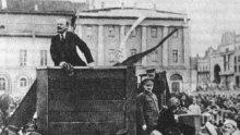 Не желая да слушам за "лъжите на Великия Октомври". Революцията продължава