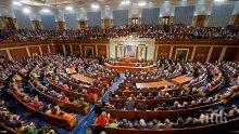 Обвиненият в сексуален тормоз американски сенатор Ел Франкен ще напусна Сената си на 2 януари