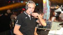 ИЗВЪНРЕДНО! Полицаи пребиха зверски DJ Теди Джорджо (СНИМКИ)