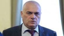 ЕКСКЛУЗИВНО В ПИК TV! МВР шефът Валентин Радев награждава доброволци