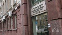 Най-мащабната чистка в НАП: 23-ма данъчни от Бургас горят