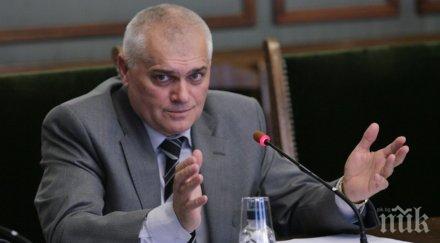 ГОРЕЩО! Шефът на МВР с парещи разкрития - за ареста на Иванчева, избягалите затворници и футболните хулигани