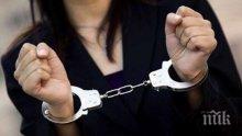 Арестуваха разгневена майка, вилняла в детски център
