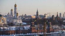УЖАС В МОСКВА! Такси се вряза в пешеходци, има ранени