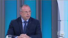 Земеделският министър предупреди: Очакваме още огнища на птичи грип!