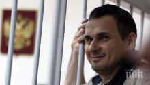 Заради гладна стачка: Режисьорът Олег Сенцов свали 20 кг