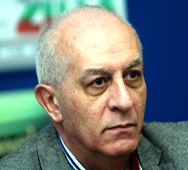 Юрий Асланов
