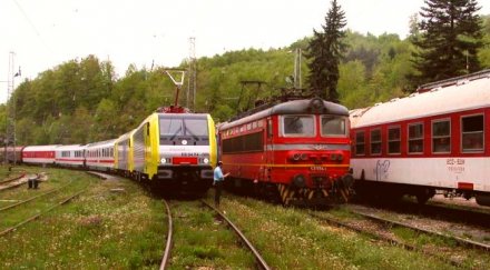 парфюми менте влак