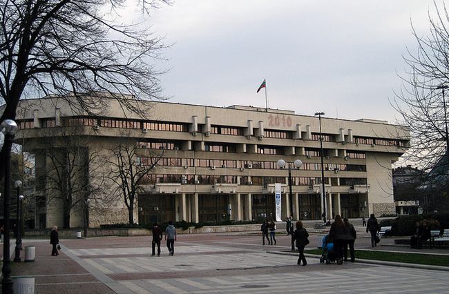 Баща съди общината в Русе за умряла дъщеря