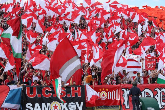 Очакват се над 25 000 на вечното дерби