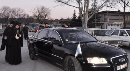 фейсбук група против митрополит николай наследник патриарх максим