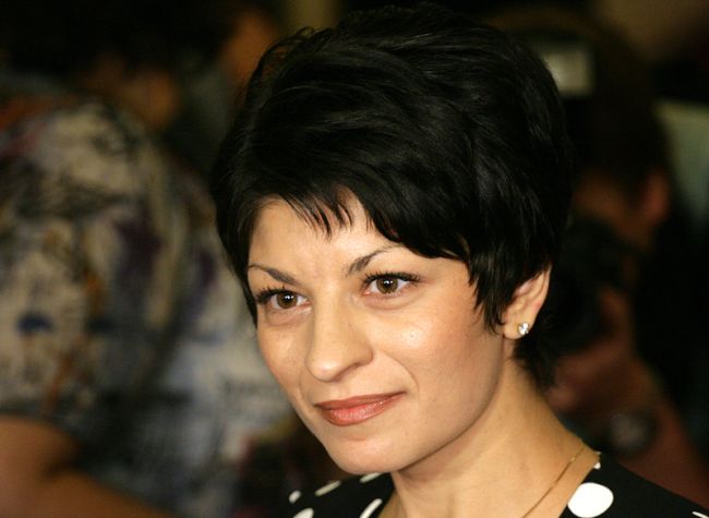 Десислава Атанасова: Трябва силна политика, за да спрем напускането на лекарите