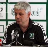 Лудогорец блъфира 