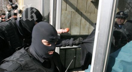 скандал контрабандист ощетил държавата млн лева излезе свобода бона гаранция