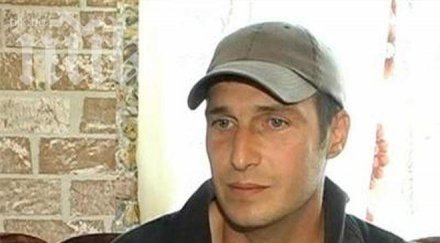 баща отглежда сам дъщеря майката избягала държавата помага