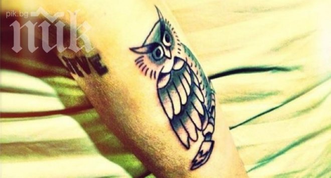 Внучка татуира 86-годишната си баба